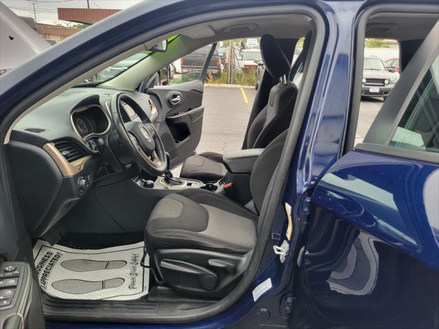 used 2015 Jeep Cherokee car, priced at $11,999