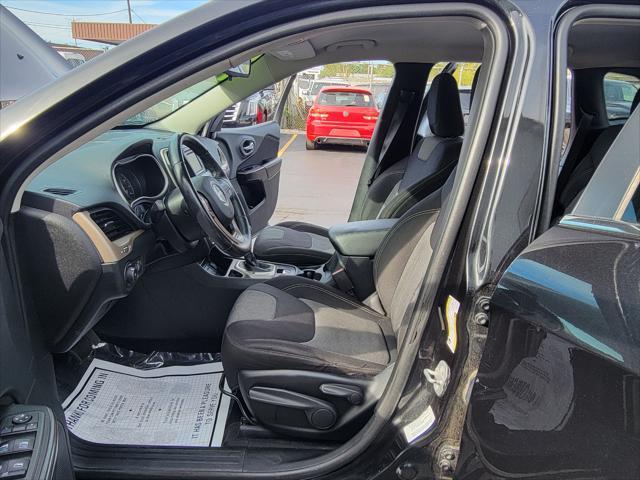 used 2014 Jeep Cherokee car, priced at $8,999