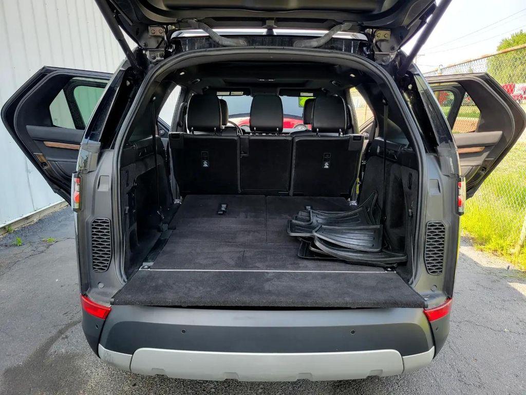 used 2018 Land Rover Discovery car, priced at $15,999