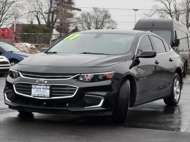 used 2017 Chevrolet Malibu car, priced at $11,999