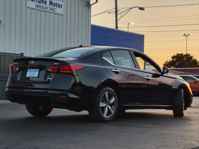 used 2019 Nissan Altima car, priced at $17,999