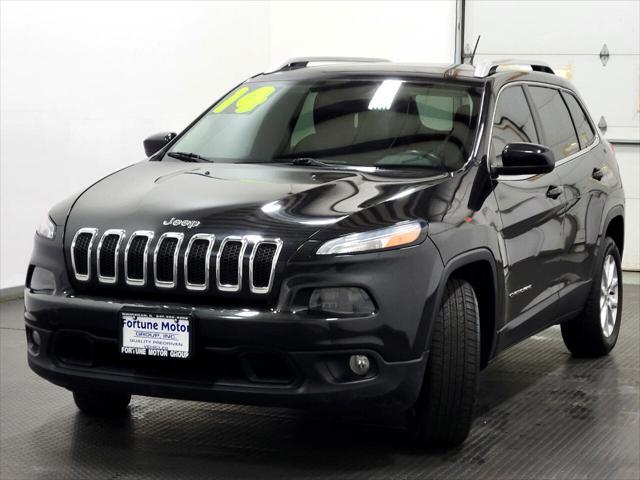 used 2014 Jeep Cherokee car, priced at $8,999