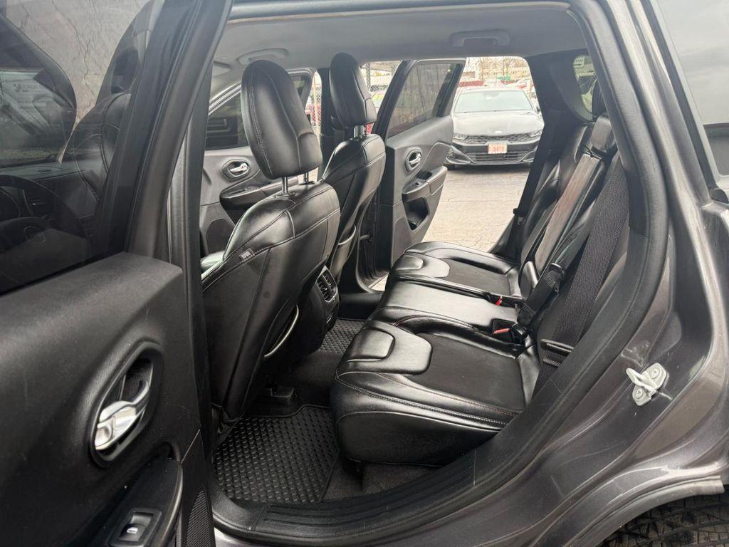 used 2020 Jeep Cherokee car, priced at $12,999