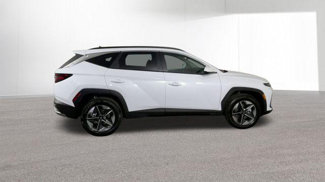 new 2026 Hyundai TUCSON Hybrid car, priced at $32,639