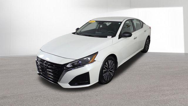 used 2024 Nissan Altima car, priced at $21,408