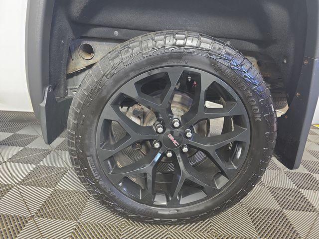 used 2017 GMC Sierra 1500 car, priced at $24,558