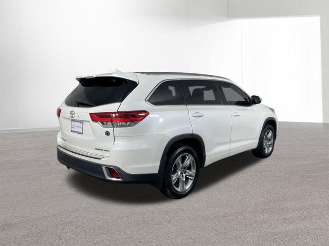 used 2017 Toyota Highlander car, priced at $19,798