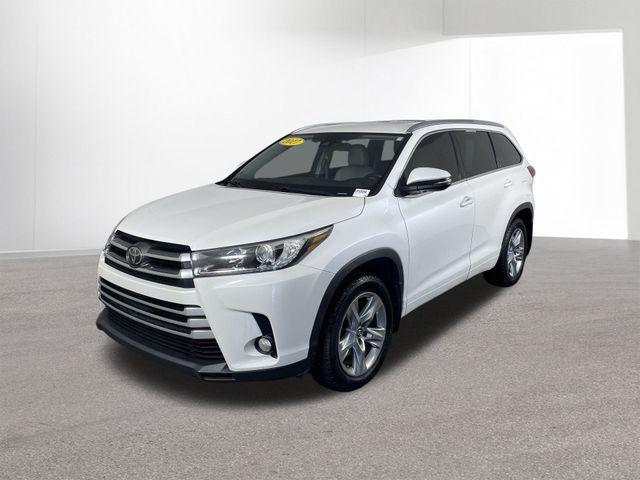 used 2017 Toyota Highlander car, priced at $19,798