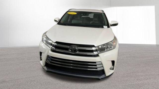 used 2017 Toyota Highlander car, priced at $19,798