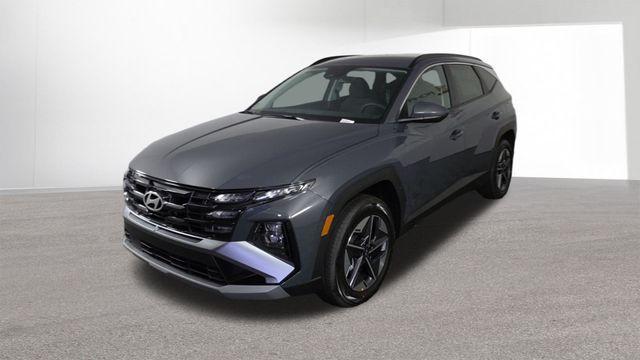 new 2026 Hyundai TUCSON Hybrid car, priced at $32,121