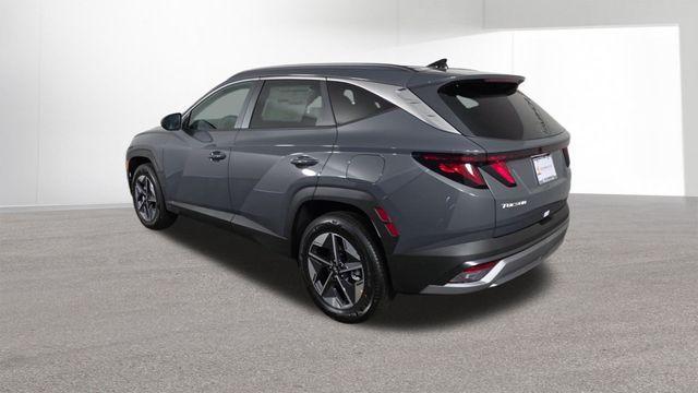 new 2026 Hyundai TUCSON Hybrid car, priced at $32,121