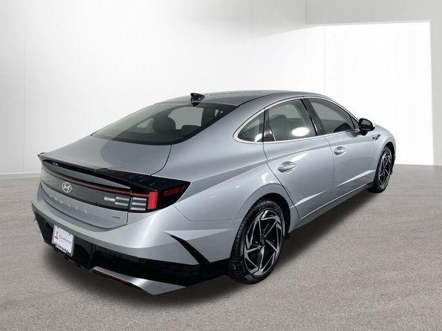 new 2026 Hyundai Sonata car, priced at $30,645