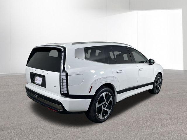 new 2026 Hyundai IONIQ 9 car, priced at $72,505