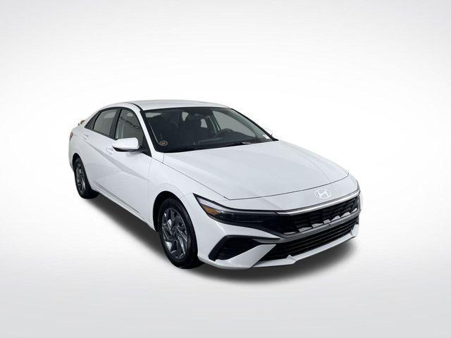 used 2025 Hyundai ELANTRA HEV car, priced at $23,998