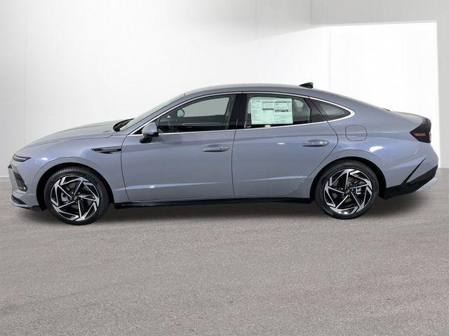new 2026 Hyundai Sonata car, priced at $30,645