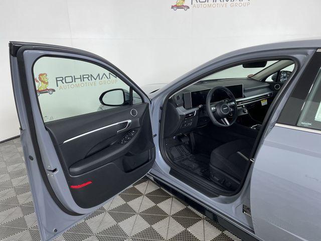 new 2026 Hyundai Sonata car, priced at $30,645