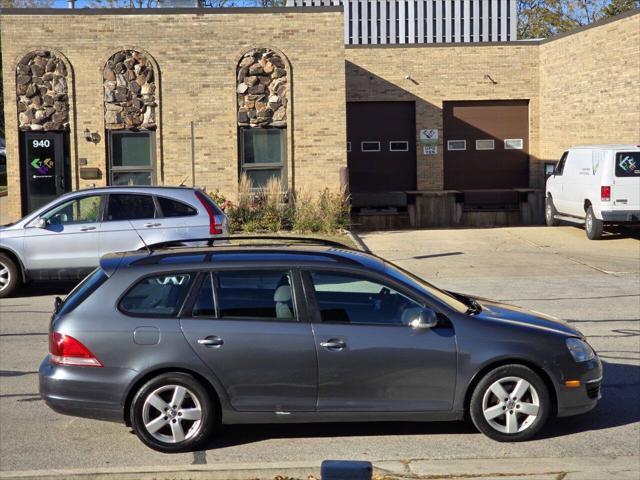 used 2009 Volkswagen Jetta car, priced at $4,490