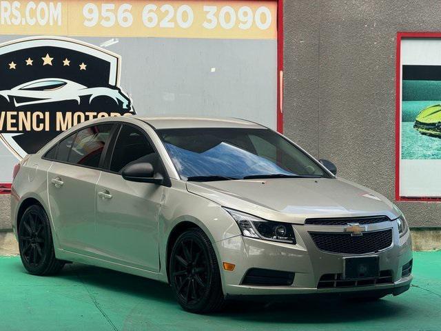 used 2014 Chevrolet Cruze car, priced at $7,999