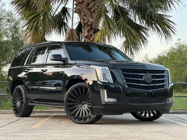 used 2015 Cadillac Escalade car, priced at $26,995