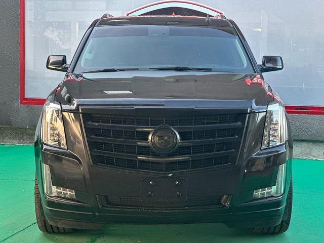 used 2015 Cadillac Escalade car, priced at $26,995