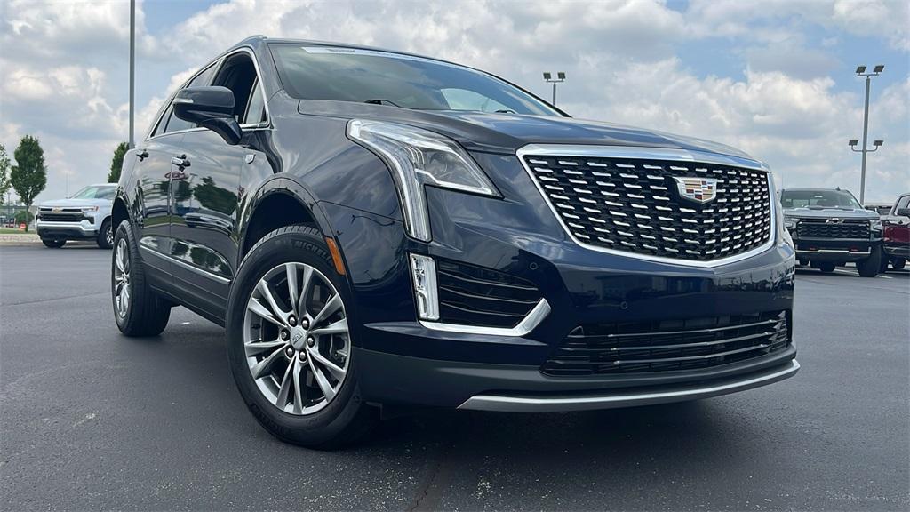 used 2021 Cadillac XT5 car, priced at $34,999