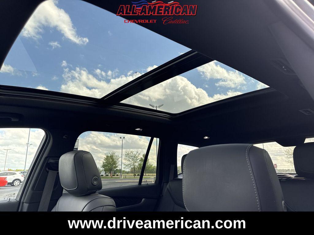 used 2024 Cadillac XT6 car, priced at $40,857