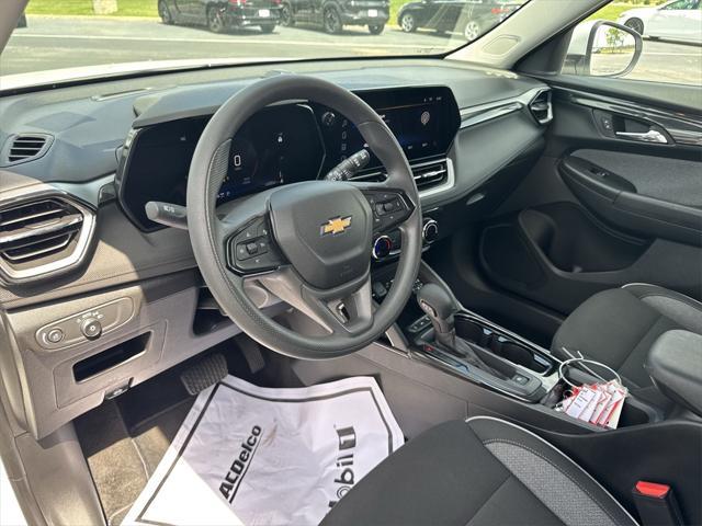 used 2025 Chevrolet TrailBlazer car, priced at $28,107