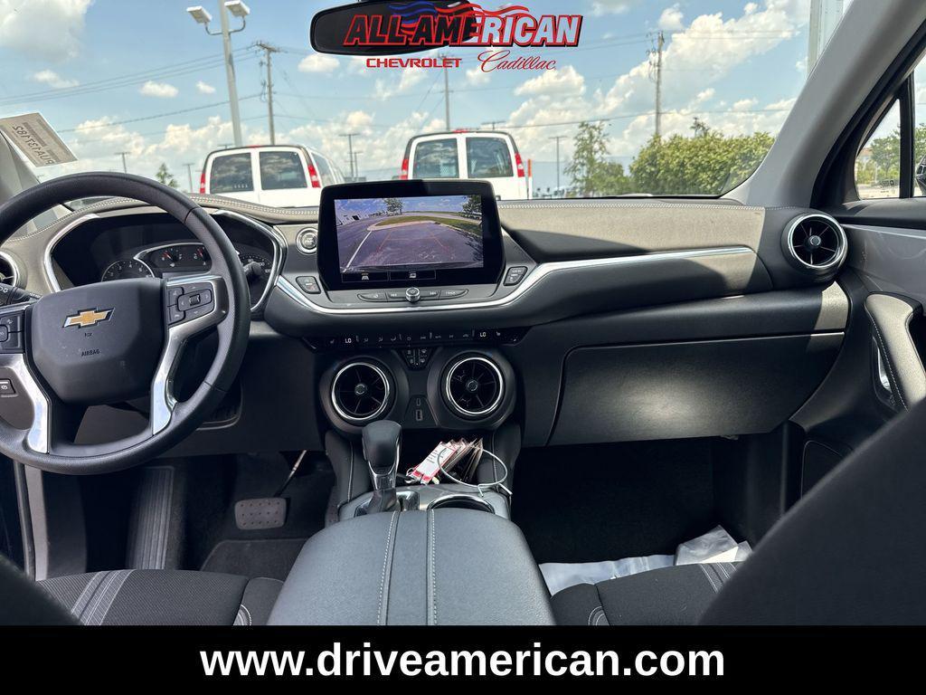 used 2025 Chevrolet Blazer car, priced at $34,989