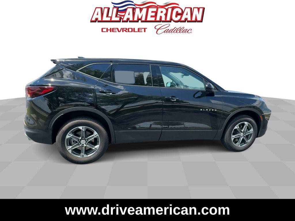used 2025 Chevrolet Blazer car, priced at $34,989