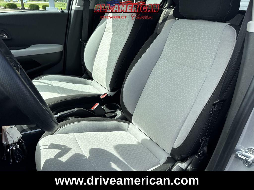 used 2022 Chevrolet Trax car, priced at $19,307