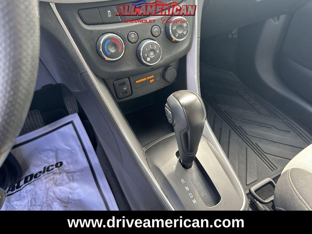 used 2022 Chevrolet Trax car, priced at $19,307