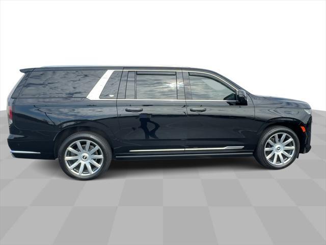 used 2022 Cadillac Escalade ESV car, priced at $72,995