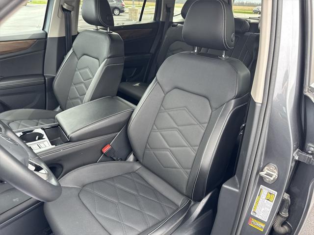 used 2024 Volkswagen Atlas car, priced at $33,682