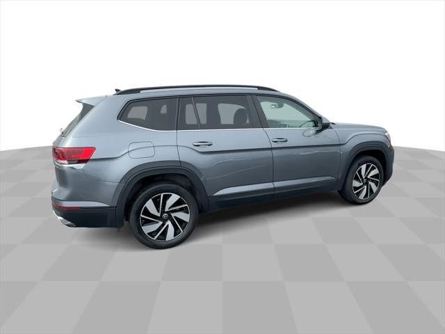used 2024 Volkswagen Atlas car, priced at $33,682