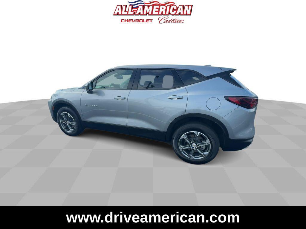 used 2025 Chevrolet Blazer car, priced at $31,994