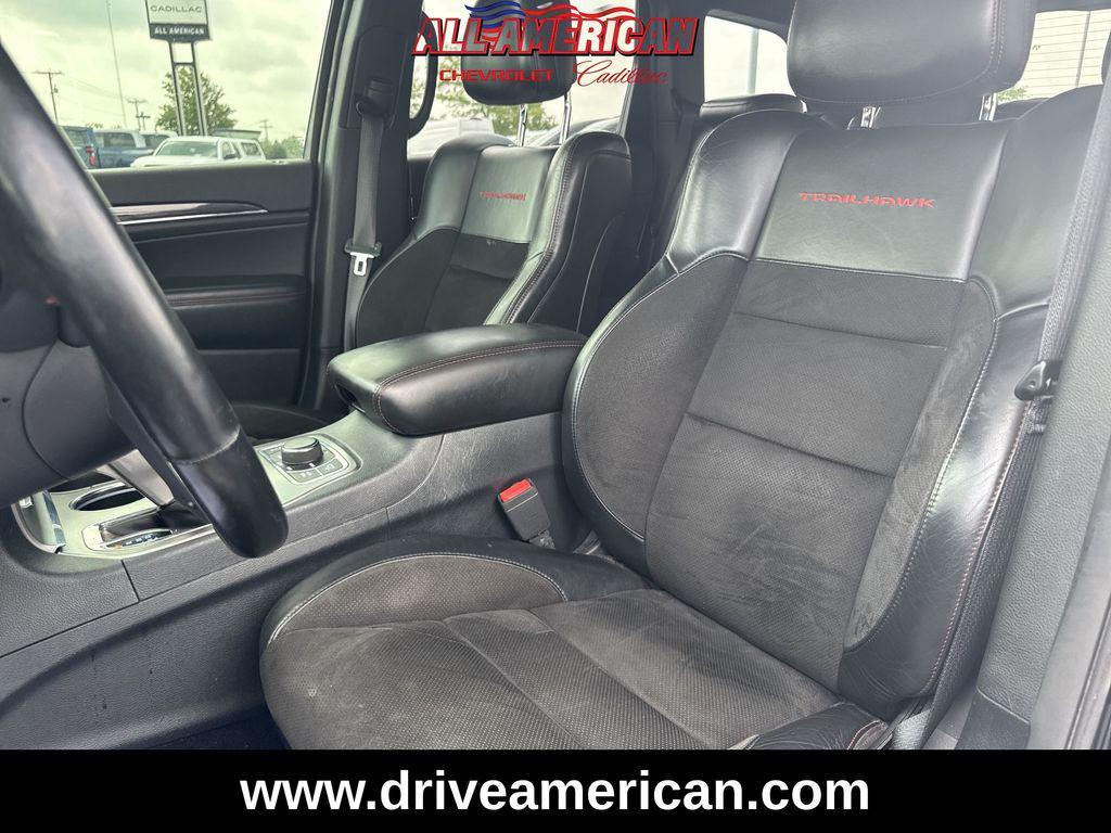 used 2020 Jeep Grand Cherokee car, priced at $21,657