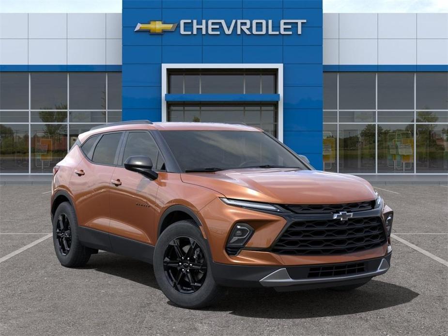 new 2024 Chevrolet Blazer car, priced at $37,005