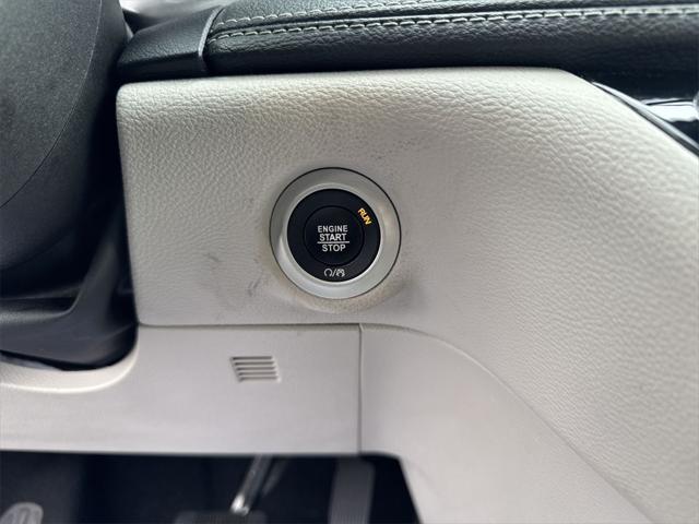 used 2021 Chrysler Pacifica Hybrid car, priced at $23,749