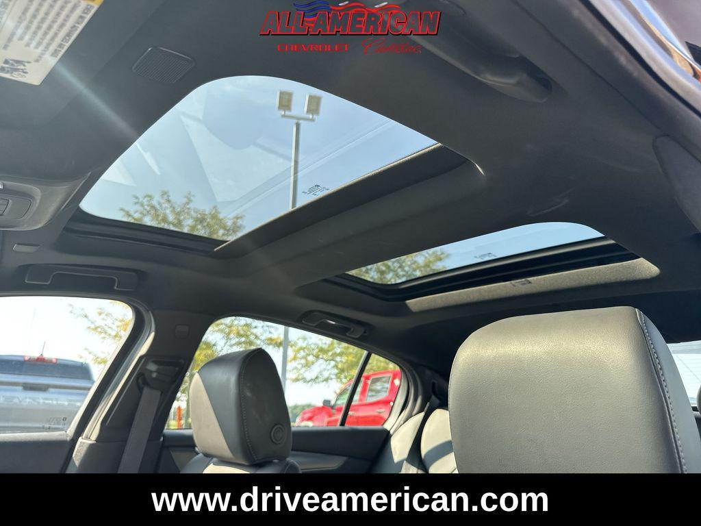 used 2025 Cadillac CT5 car, priced at $43,000