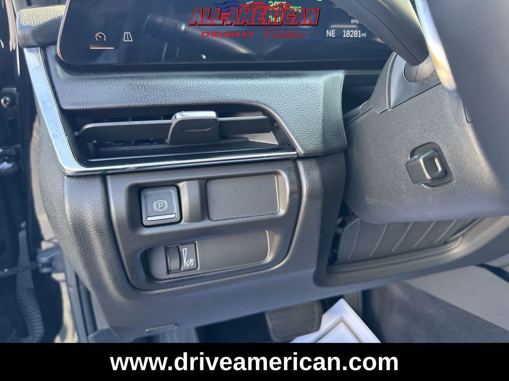 used 2025 Cadillac CT5 car, priced at $43,000