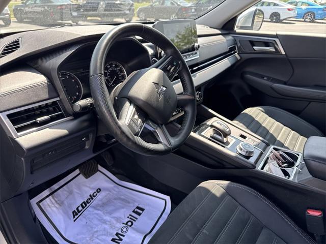 used 2024 Mitsubishi Outlander car, priced at $26,777