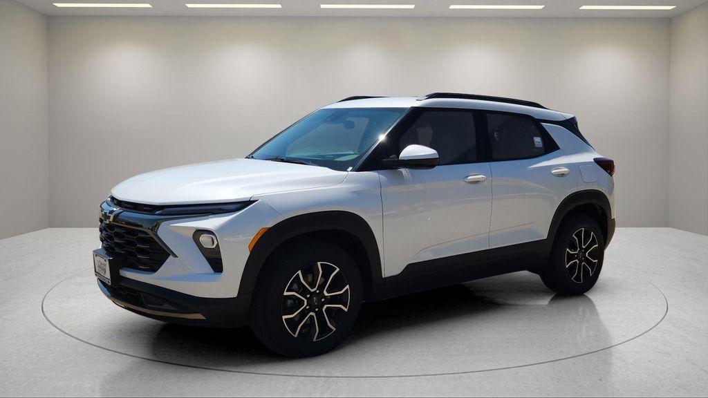 new 2026 Chevrolet TrailBlazer car, priced at $30,000