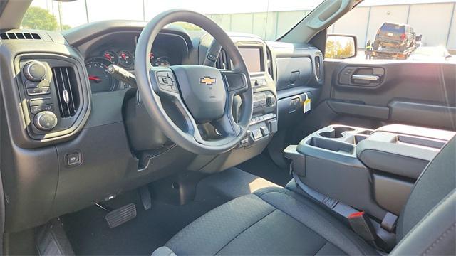 new 2025 Chevrolet Silverado 1500 car, priced at $43,000