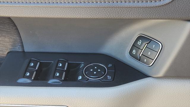 used 2021 Ford Expedition car, priced at $40,500
