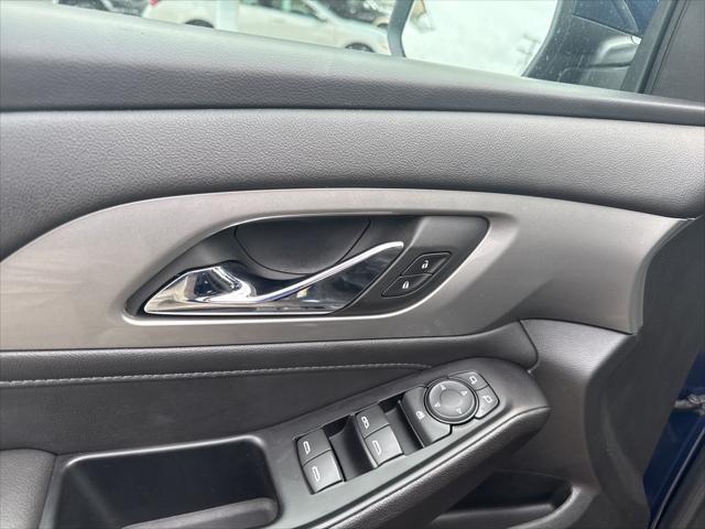 used 2023 Chevrolet Traverse car, priced at $29,000