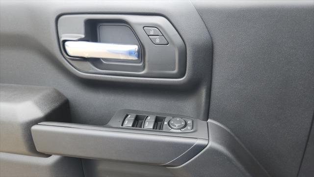 new 2025 Chevrolet Silverado 1500 car, priced at $38,000