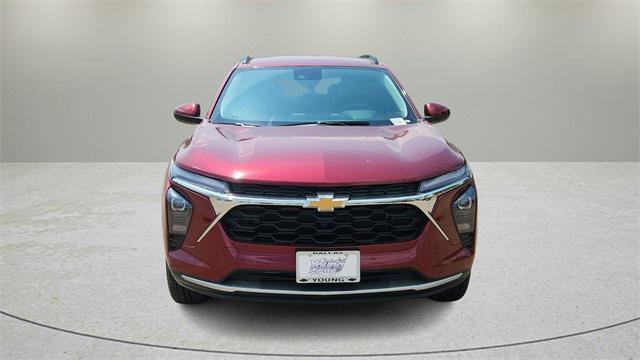 new 2025 Chevrolet Trax car, priced at $24,285