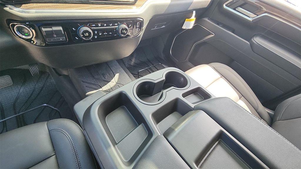 new 2025 Chevrolet Silverado 2500 car, priced at $58,500