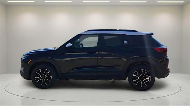 new 2025 Chevrolet TrailBlazer car, priced at $28,000