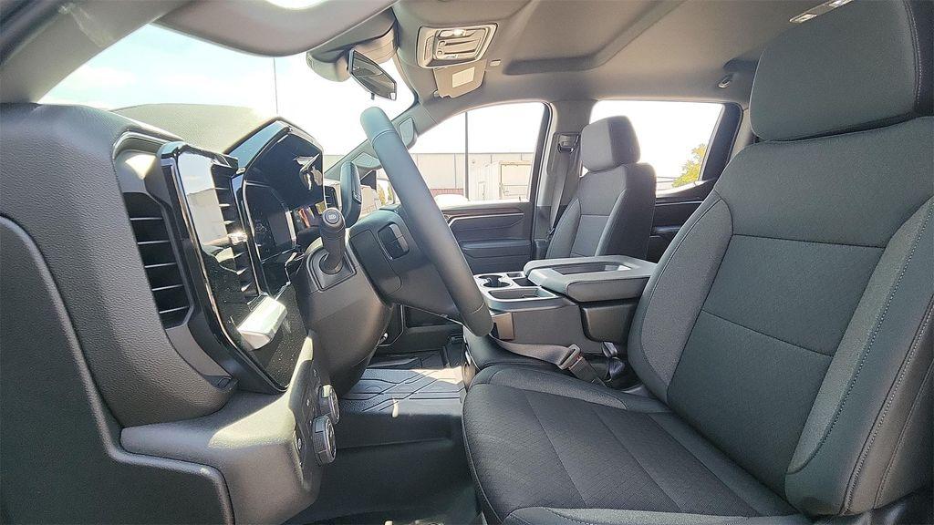 new 2026 Chevrolet Silverado 1500 car, priced at $44,250